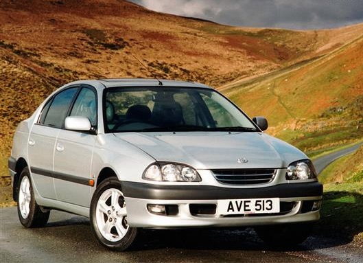 Avensis (1998-2003)